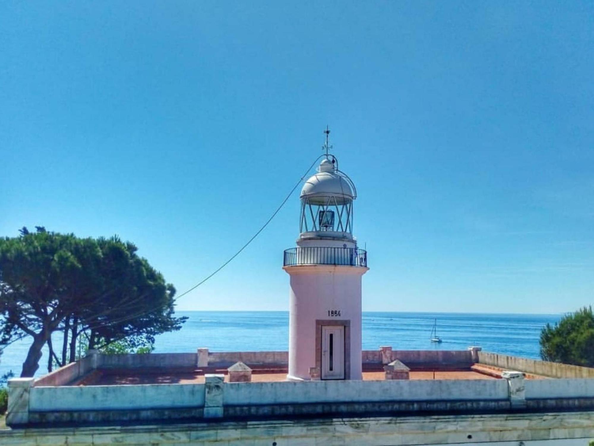 2166 Rocmar 1 4-C, Excelente Situacion Frente Al Puerto Pesquero Y Con Vista A La Bahia. Gran Terraza. Gran Parking Publico Delante. - Es-258-30 Leilighet Roses Eksteriør bilde